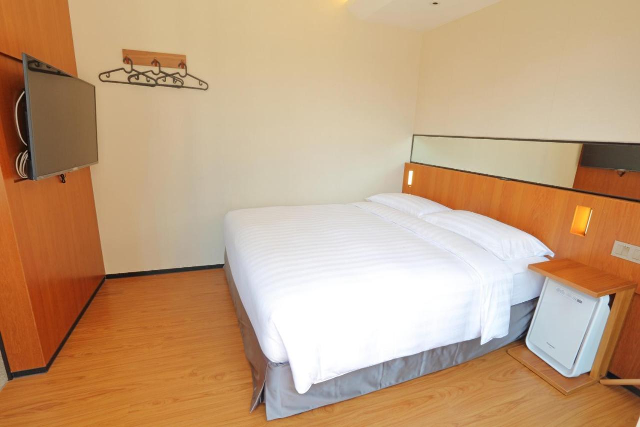盤古捷旅 - Panco Hotel Taipei Esterno foto